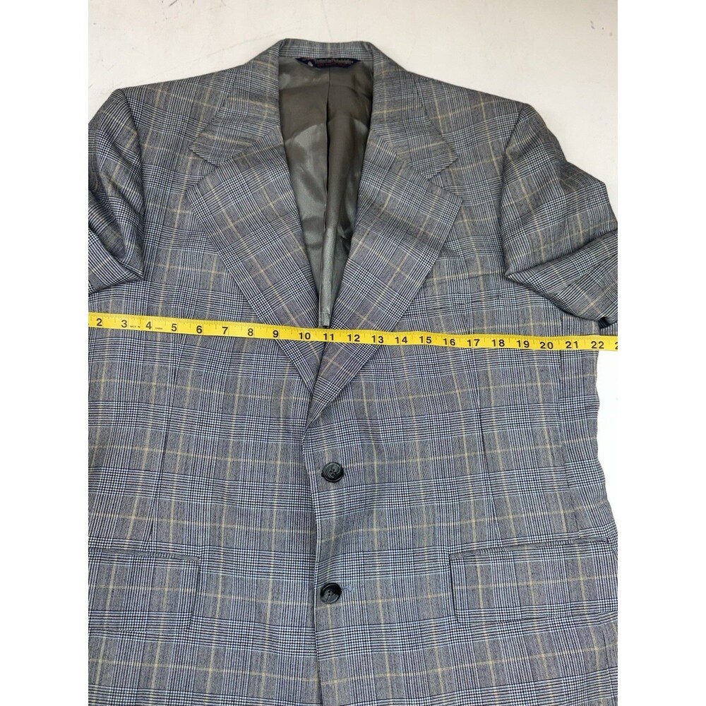 1970s Tweed 3 Piece Suit Gray Prince of Wales Glen Plaid Check 44L 38x33 Union - Picture 3 of 16